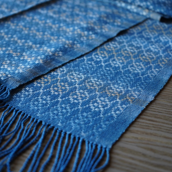 世界に1枚だけ！オーガニックコットン天然100%　手織り藍染めストール 6枚目の画像