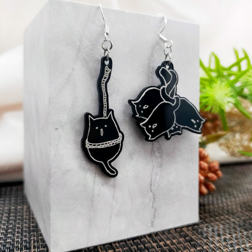 猫の日2024 】【ねこらしきもの】ピアス・イヤリング 選べるデザイン