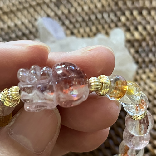 キラキラ✧︎*。虹入り♡オーロラクォーツ貔貅さんブレス。:°ஐ 