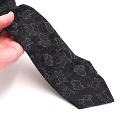 京の錦織　光峯錦織工房　紋様を楽しむ　猫の柄　黒　ネクタイ 6枚目の画像