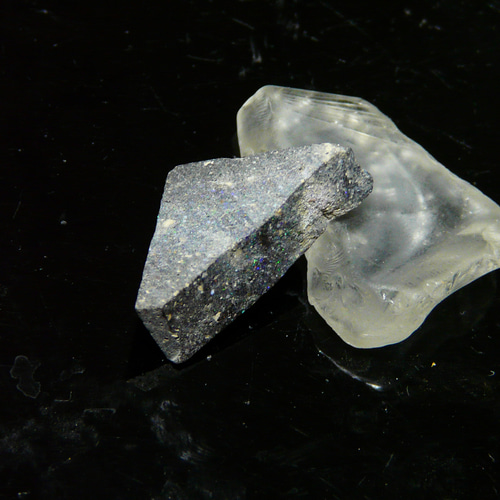 R044 お水で変身(*_*) ホンジュラス産☆マトリックスオパール原石