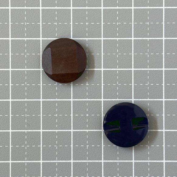 ボタン レトロ 円形 丸型 パープル ベージュ オフホワイト ブラウン 濃紺 ペア 15mm 10個セット eg-279 3枚目の画像