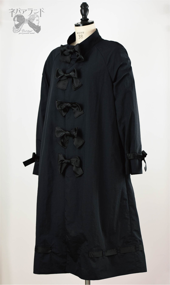 漂流リボンコート〈黒黒〉 撥水 スタンドカラー 2枚目の画像