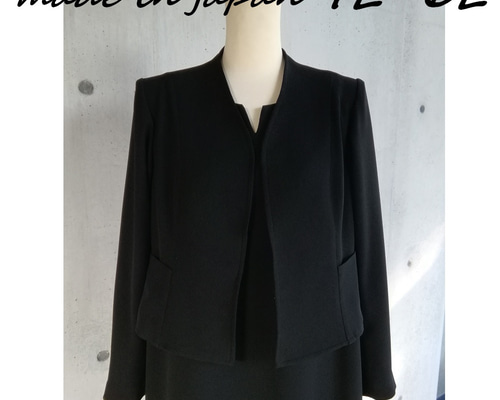 昭和レトロ　バブリーノーカラージャケット(L〜L L相当)ブラック　肩パッド入り de29ac4c1046119f63a6b9fe2b6f93