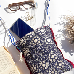 手縫い純綿サイドバックパック/刺繍クロスボディバッグ/刺繍ショルダーバッグ/インディゴ 手縫い藍染バッグ-フラワー クリスマス 10枚目の画像