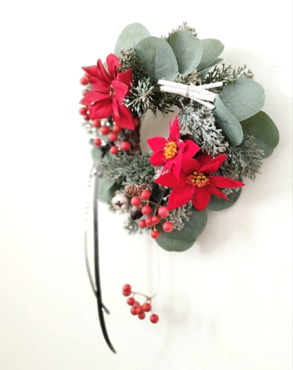 ポインセチアwinter wreath 26cm  軽い シンプル 冬支度 2枚目の画像