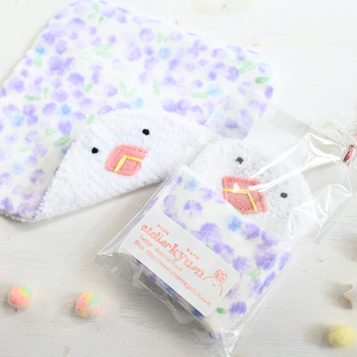 mini白文鳥ちゃん タオルハンカチ（ラベンダー色小花柄） 雑貨・その他
