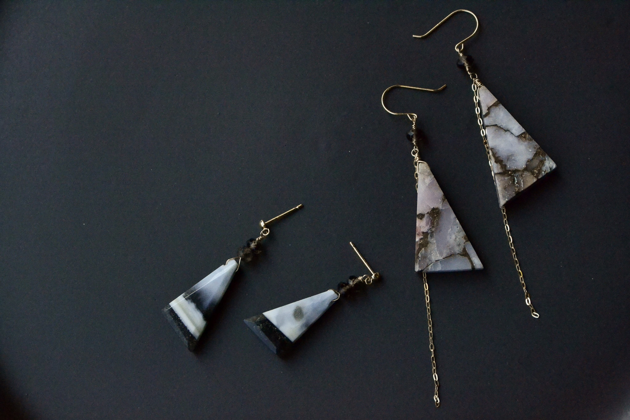 ko... 10月誕生石　オパールピアス2種　18金ピアス