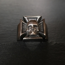 Iron Cross Skull Ring 4枚目の画像