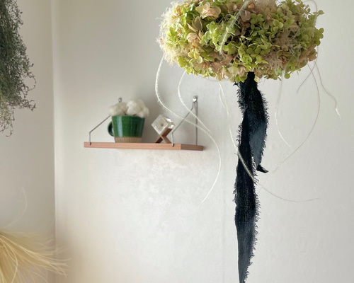 アナベルと淡いろスターチスのフライングリース♡ アナベルと淡いろスターチスのフライングリース♡