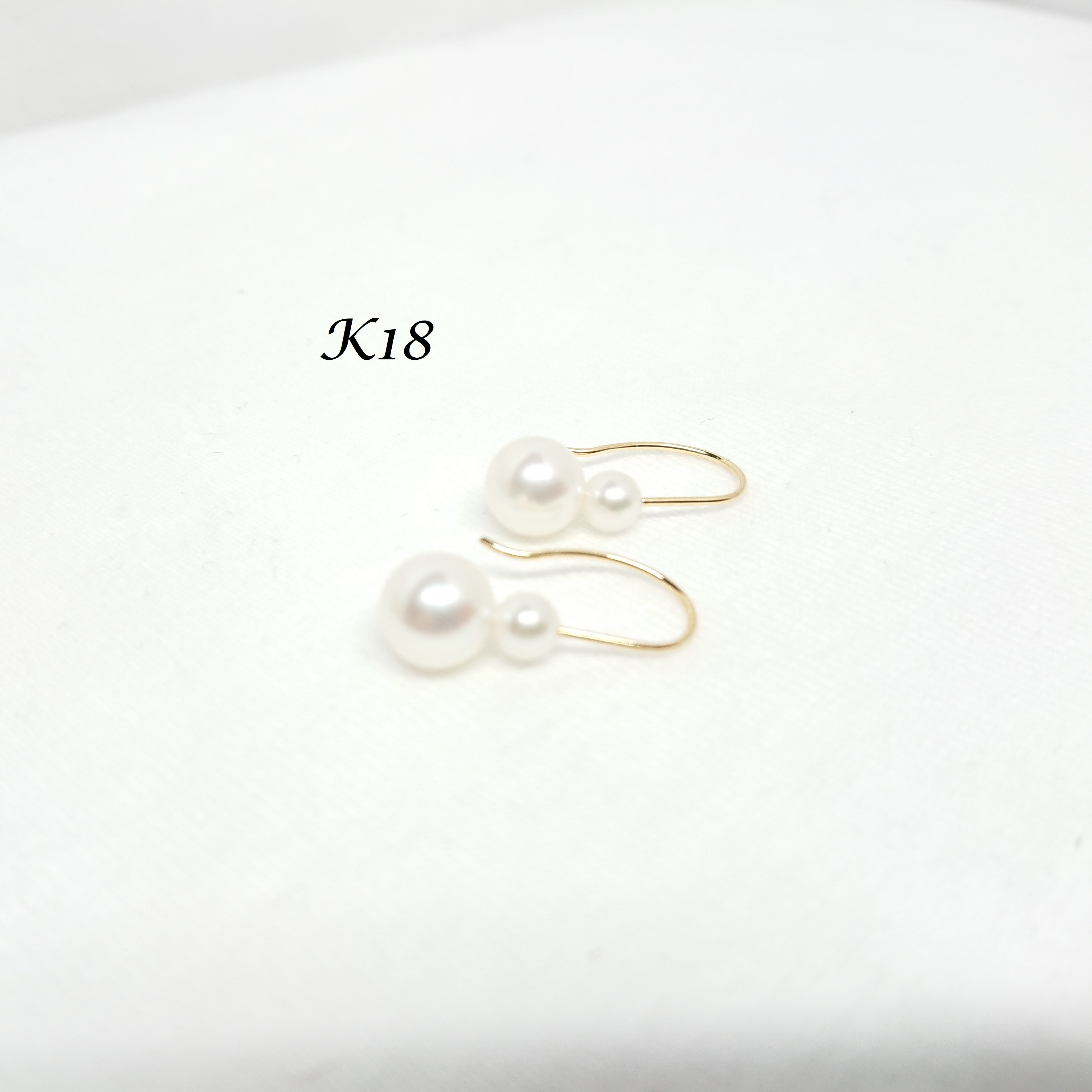⭐️雪だるまのような可愛いフォルム　K18ゴールド×真珠 フックピアス　保証書付【№2201025】