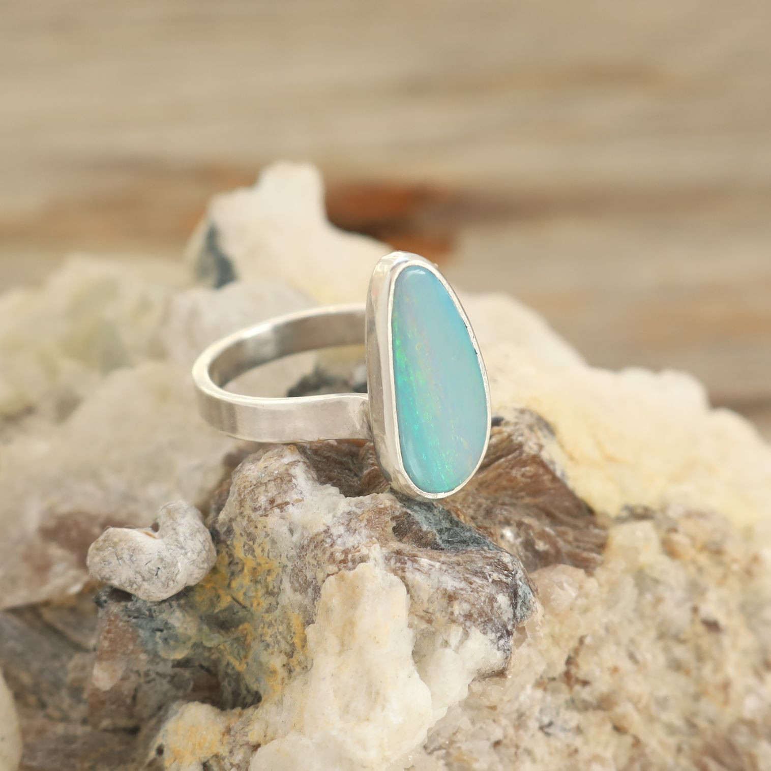 Australian Boulder Opal Ring　ボルダーオパールのリング　silver925