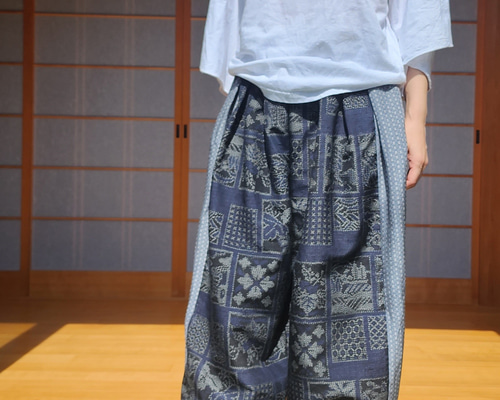 新品未使用　blue willow ヘリンボンコクーンパンツ コットンオックス配色ポケットコクーンパンツ（blue willow）の