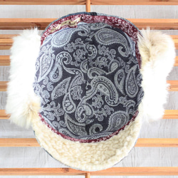 ブロックチェックとふわふわファーの耳付きパイロットキャップ　ツィード　冬小物　帽子　ファッション　コーディネート 3枚目の画像