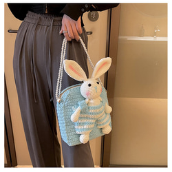 手作りの織りバッグ かわいいウサギ クリエイティブなクロスボディバッグ ダブルショルダーショルダーハンドバッグ 4枚目の画像