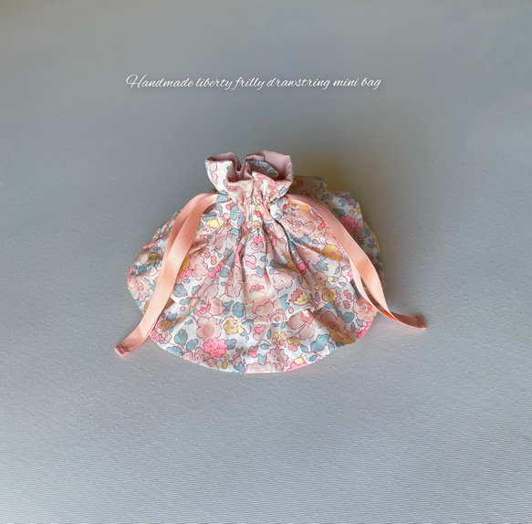 ハンドメイド♡リバティプリント フリル巾着 ハンドメイド♡リバティプリント フリル巾着