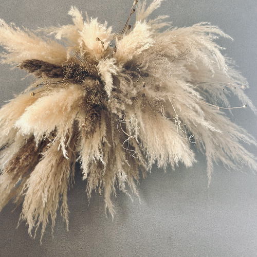 ドライフラワー壁掛けアレンジ】秋を彩る空間装飾 パンパスグラス