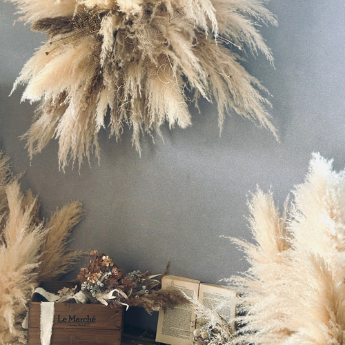 秋の便りの壁掛けタペストリーワイルドフラワーパンパスグラス