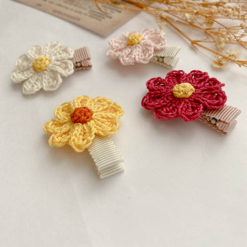 ꫛꫀꪝ【お鼻ぷっくりうさぎ】ベビーヘアクリップ キッズヘアクリップ