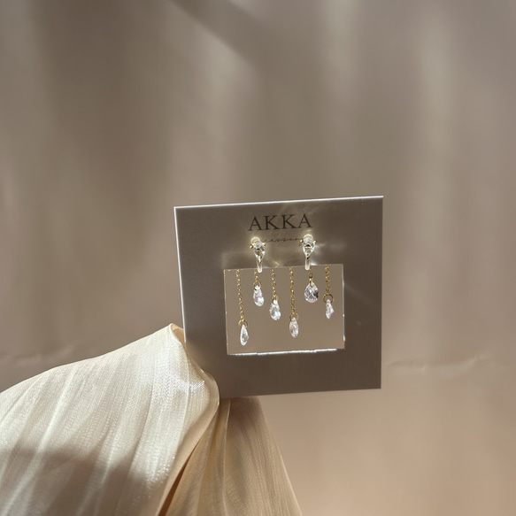 Chandelier charm bijouearrings シャンデリアチャームビジューイヤリング　樹脂ピアスネジバネ 18枚目の画像