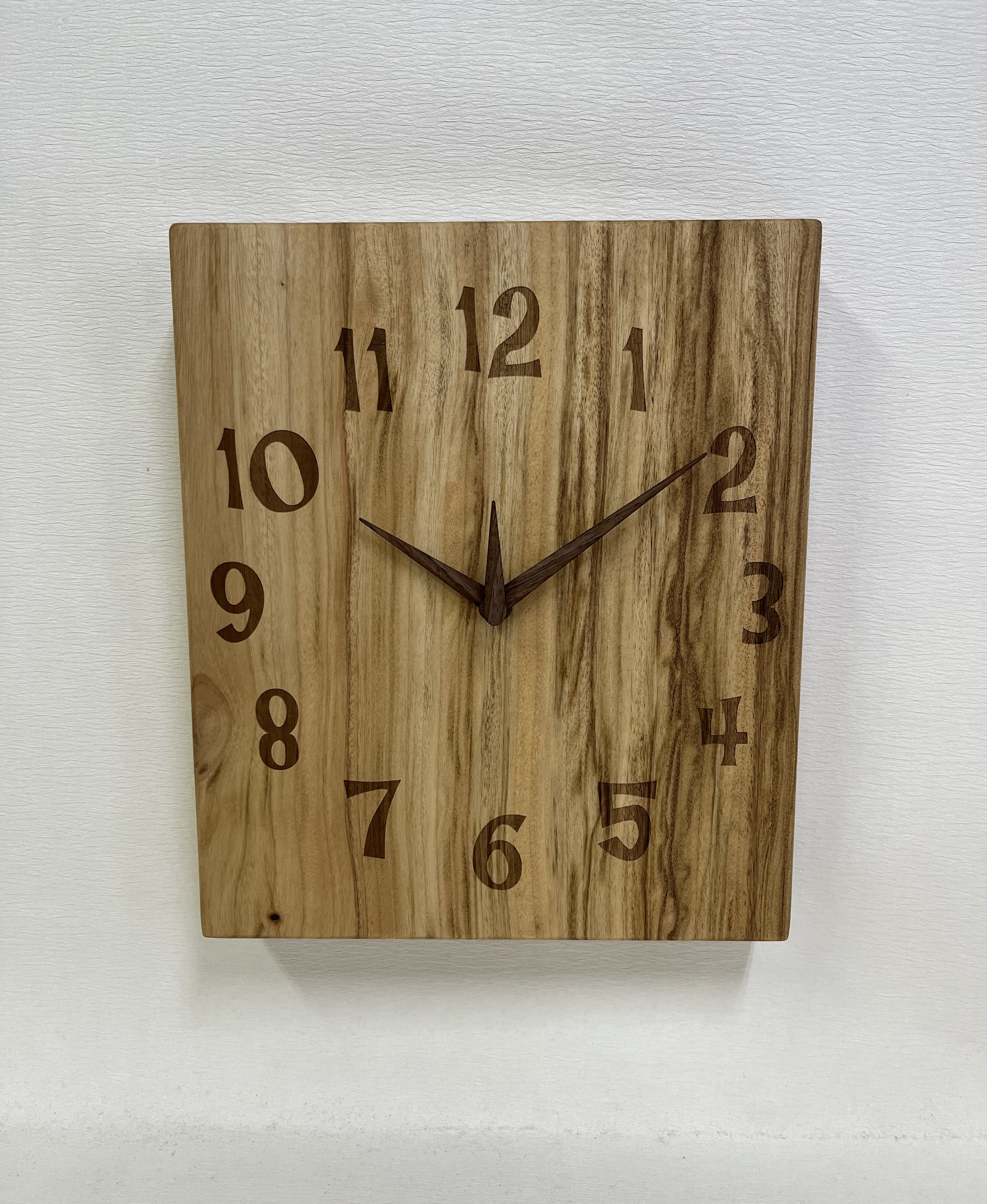 木の時計＜クスノキ＞　壁掛け時計　ksc-113