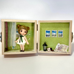 KuKuBeA(くくべあ)＆緑のドールハウス　和紙人形 1枚目の画像