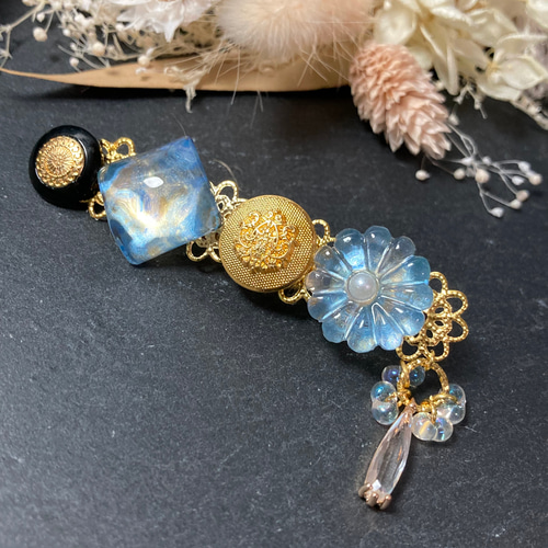 ボタニカル♡ミモザの水中花とボタンのヘアクリップ♡ ボタニカル♡ミモザの水中花とボタンのヘアクリップ♡