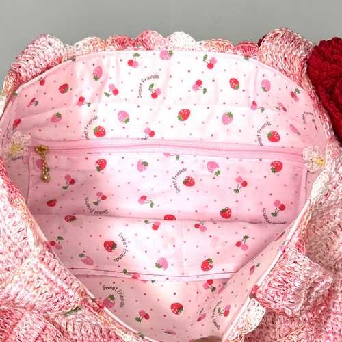 イチゴとバラレース編み ショルダーバック 手編み薔薇 可愛いレース