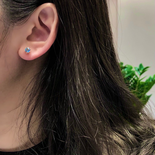 K18 誕生石×ダイヤモンド スタッドピアス （3月：アクアマリン