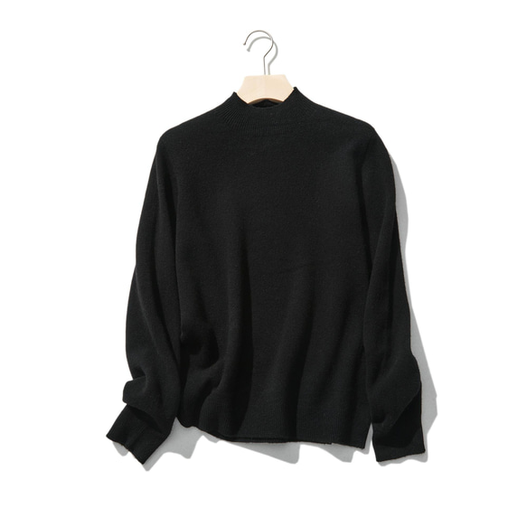 品質很好，因為它接觸到您裸露的皮膚。 100% 羊毛針織接縫蕾絲結構瓶頸 231016 第15張的照片