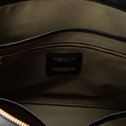 銀座タニザワ 革鞄 SLCオイルレザー2本手シングルファスナー ブラック 8枚目の画像