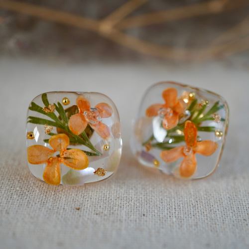 金木犀┊︎ドライフラワー Clear】ピアス イヤリング 揺れない 揺れる
