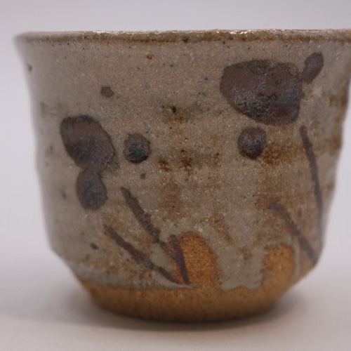 絵唐津ぐい呑み（作品番号G-045） おちょこ・ぐい呑み・徳利 森の丘陶