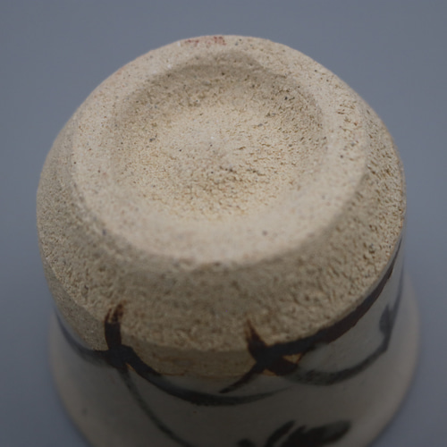 絵唐津ぐい呑み（作品番号G-047） おちょこ・ぐい呑み・徳利 森の丘陶