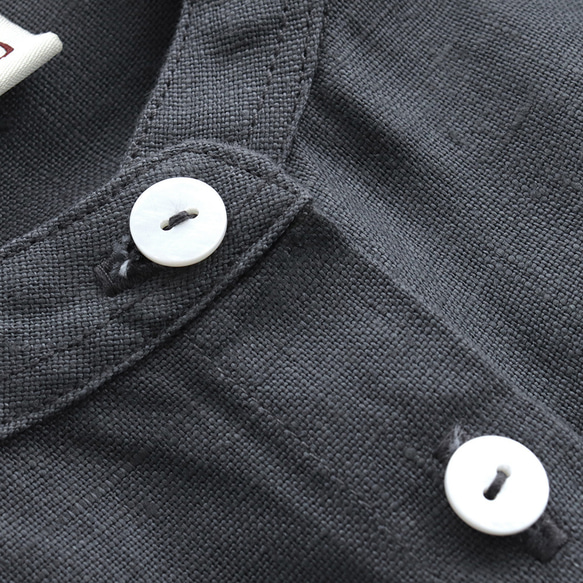 適合季節變換的亞麻2way立領襯衫裙（炭灰色）OP33。 第12張的照片
