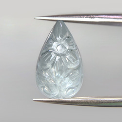 ◆ アクアマリン 3.75ct カービング ルース ペアシェイプ 2枚目の画像