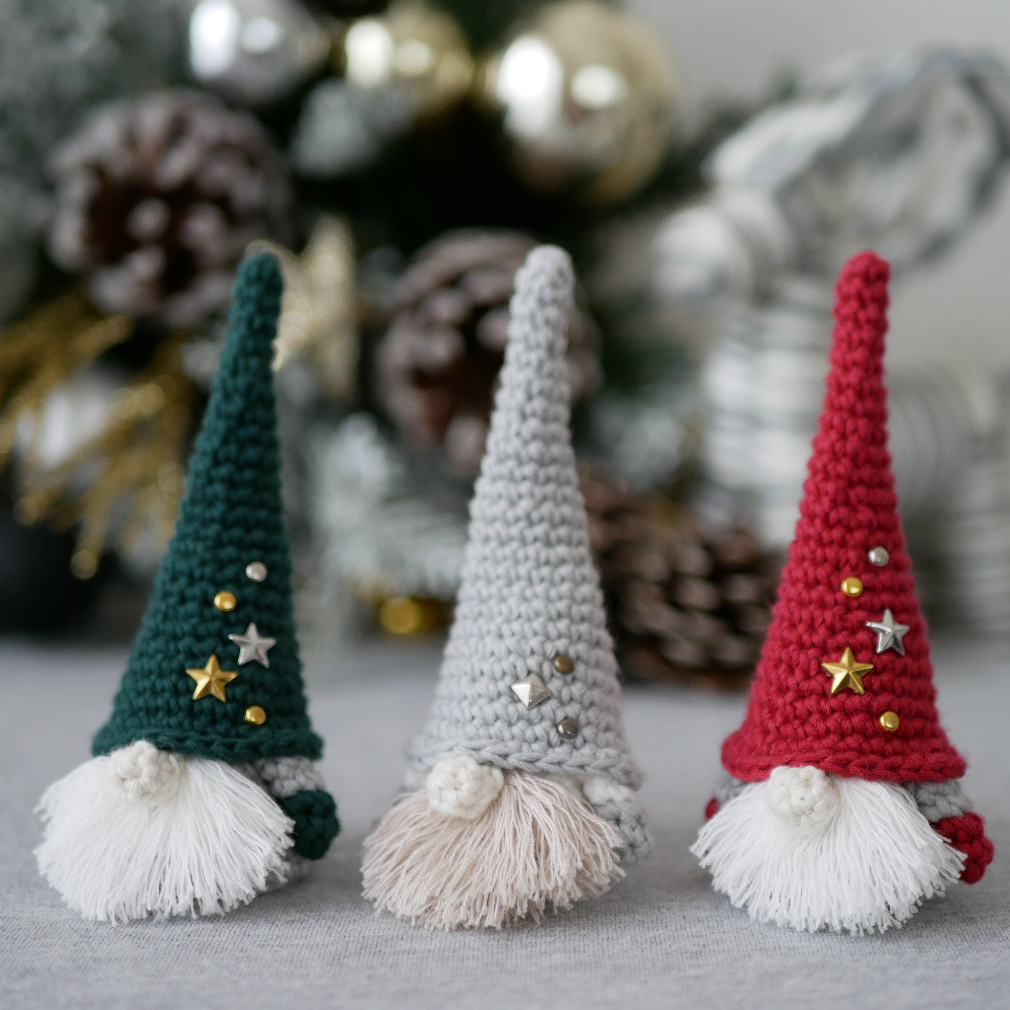 【Mサイズ3点セット】こびとの置物 グレー&レッド&グリーン / クリスマス飾り トムテ