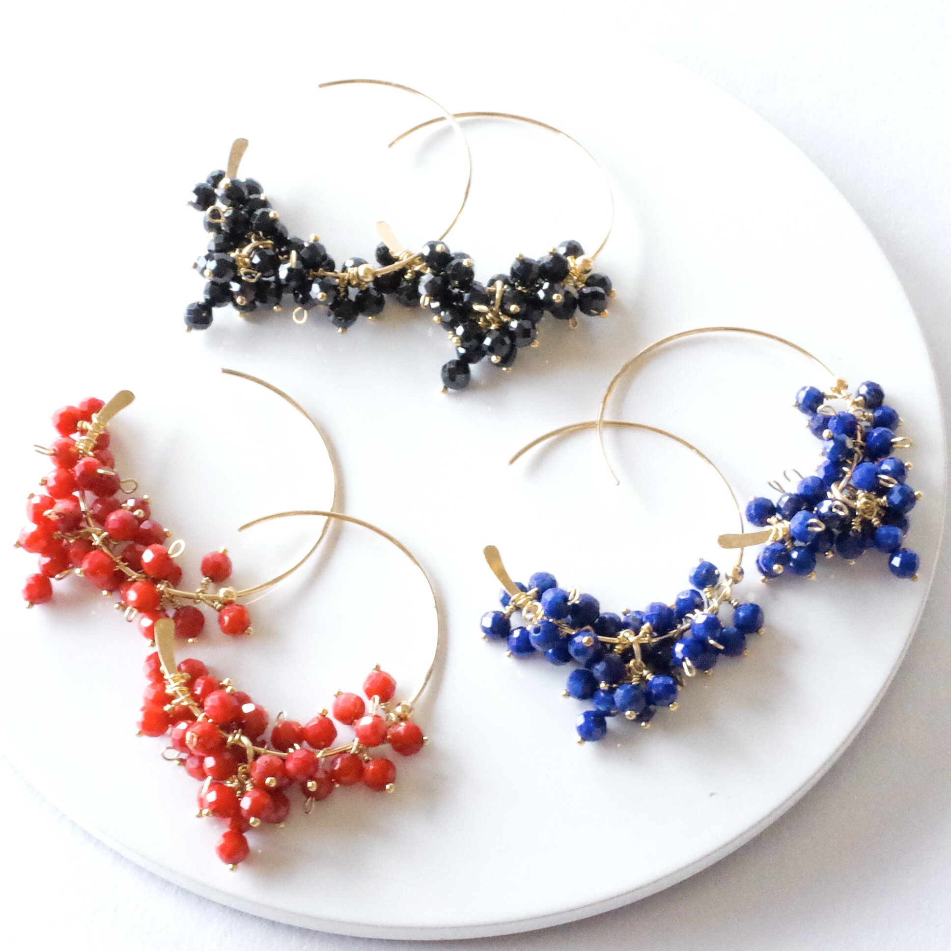 【素晴らしい輝き！選べる天然石】レッドコーラル/ラピスラズリ/ブラックスピネルのフープピアス(14kgf)