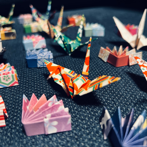 ミニ扇×折り鶴シャワー 100個＋25羽 合計125個 その他素材