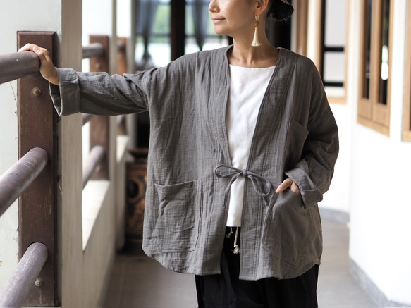 ダブルガーゼの羽織り/ダークグレー カーディガン isica 通販