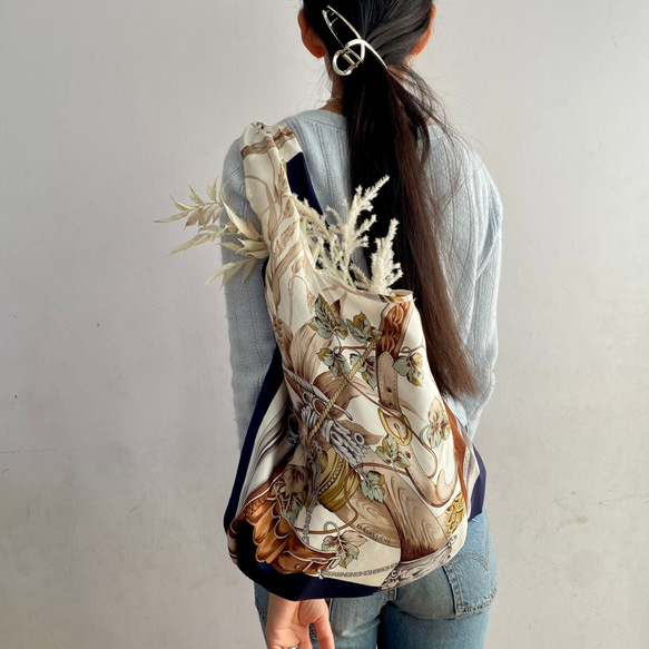 スカーフ柄風呂敷から作ったエコバッグ エコバッグ・サブバッグ Vivat