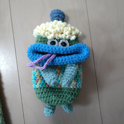 パクパクモンスター虹色キーケース小物入れ&ペットボトルカバー 即納