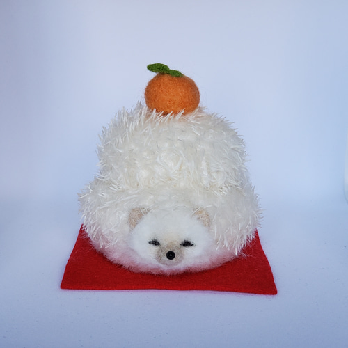 ハリハリ鏡餅 羊毛フェルト☆ハリネズミ☆ 羊毛フェルト kireinairo