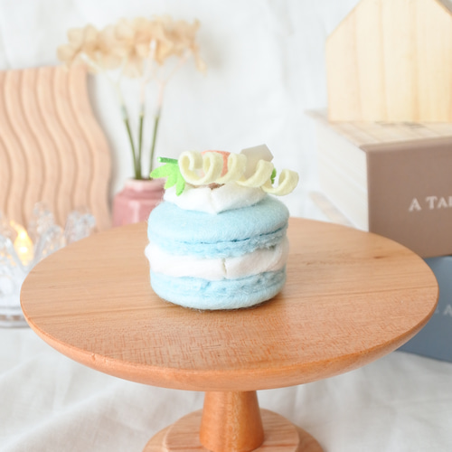 フェルトケーキdeいつでもアフタヌーンティー ～水色マカロンケーキ