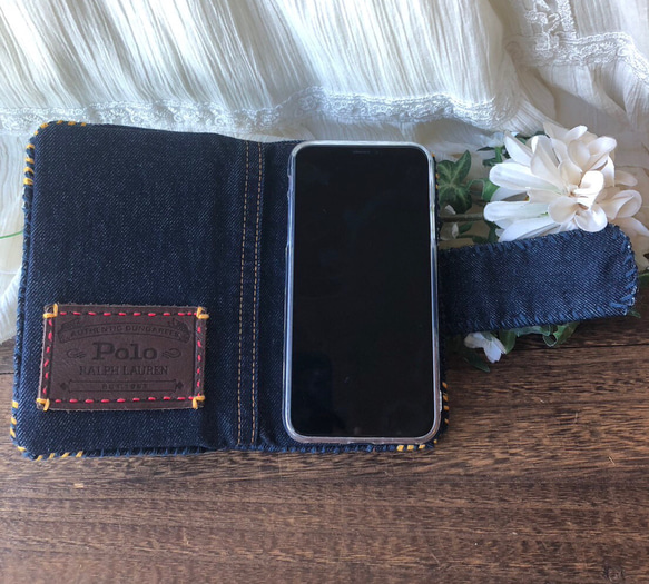 ビンテージデニムのリメイク・手帳型スマホケース ／ビーズとお花の刺繍・淡水パール／一点物・オンリーワン・メンズライク 11枚目の画像