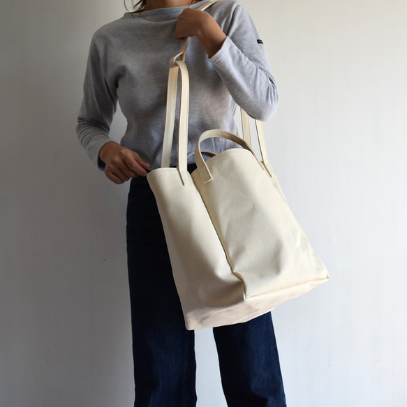 DROP2 SHOULDER TOTE BAG（キナリ） 9枚目の画像