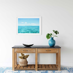 青い海と澄んだ青空絶海のハワイリゾートのミッドウエー: 自然の美に癒しを感じるインテリアアートポスター e811 4枚目の画像