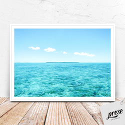 青い海と澄んだ青空絶海のハワイリゾートのミッドウエー: 自然の美に癒しを感じるインテリアアートポスター e811 1枚目の画像