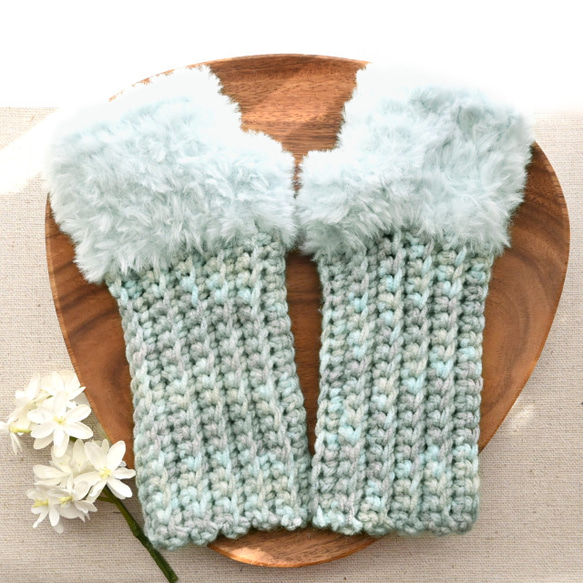 ふわもち×ふわふわファー ハンドウォーマー・アームウォーマー