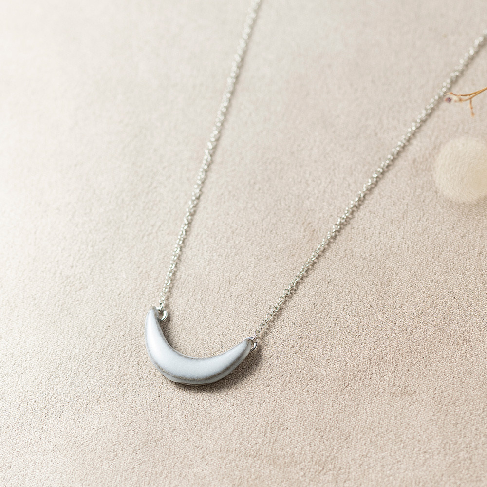 MIKELOオリジナル 陶器「tou」下弦の月 ネックレス シルバー｜白磁